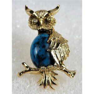 Vintage Gerry’s Gold Tone Great Horned Owl Brooch Faux Turquoise Lucite 1.5"
